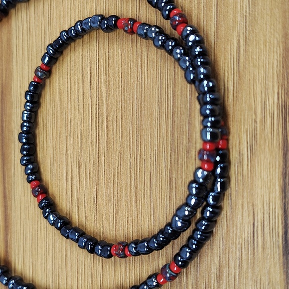 Men's Necklace, Men's Beaded Necklace, 18 Inches Long - Picture 4 of 5